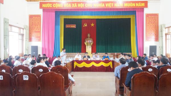Thường trực Huyện ủy kiểm tra và làm việc với xã Kỳ Khang về xây dựng Nông thôn mới.