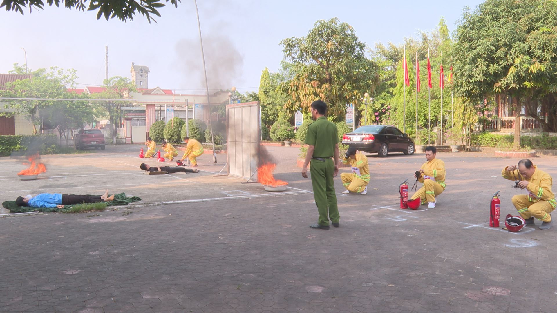 Các địa phương tích cực tập luyện chuẩn bị cho Hội thi nghiệp vụ chữa cháy và cứu nạn, cứu hộ “Tổ liên gia an toàn phòng cháy, chữa cháy”