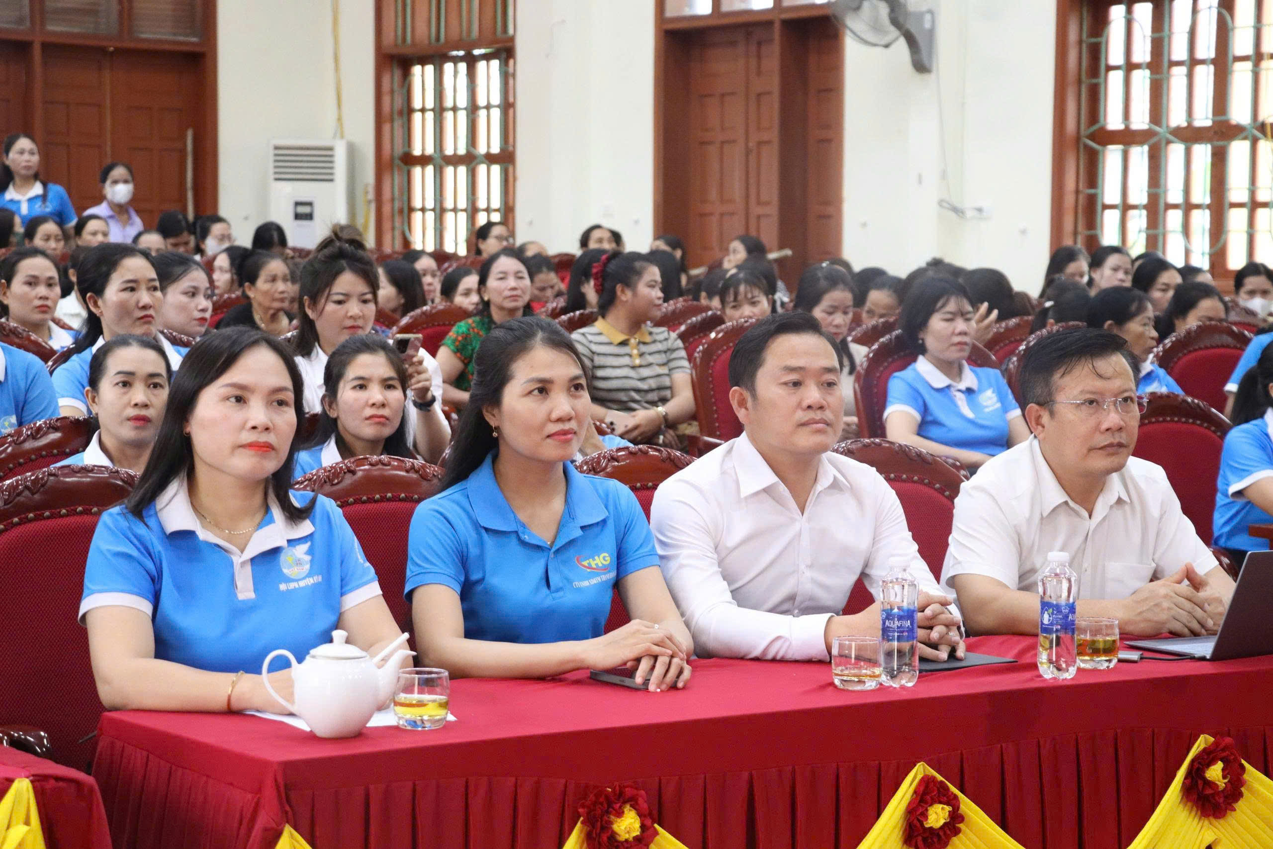 Hội LHPN xã phối hợp Trung tâm chính trị xã Kỳ Anh tổ chức bồi dưỡng lý luận chính trị, quán triệt Nghị quyết Đại hội đại biểu Phụ nữ xã nhiệm kỳ 2025 – 2030;