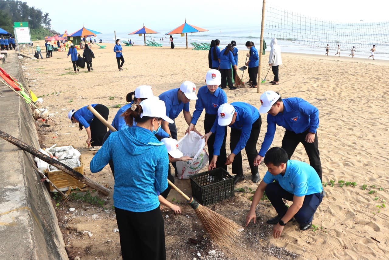 Hà Tĩnh hưởng ứng “Không nhựa sử dụng một lần”
