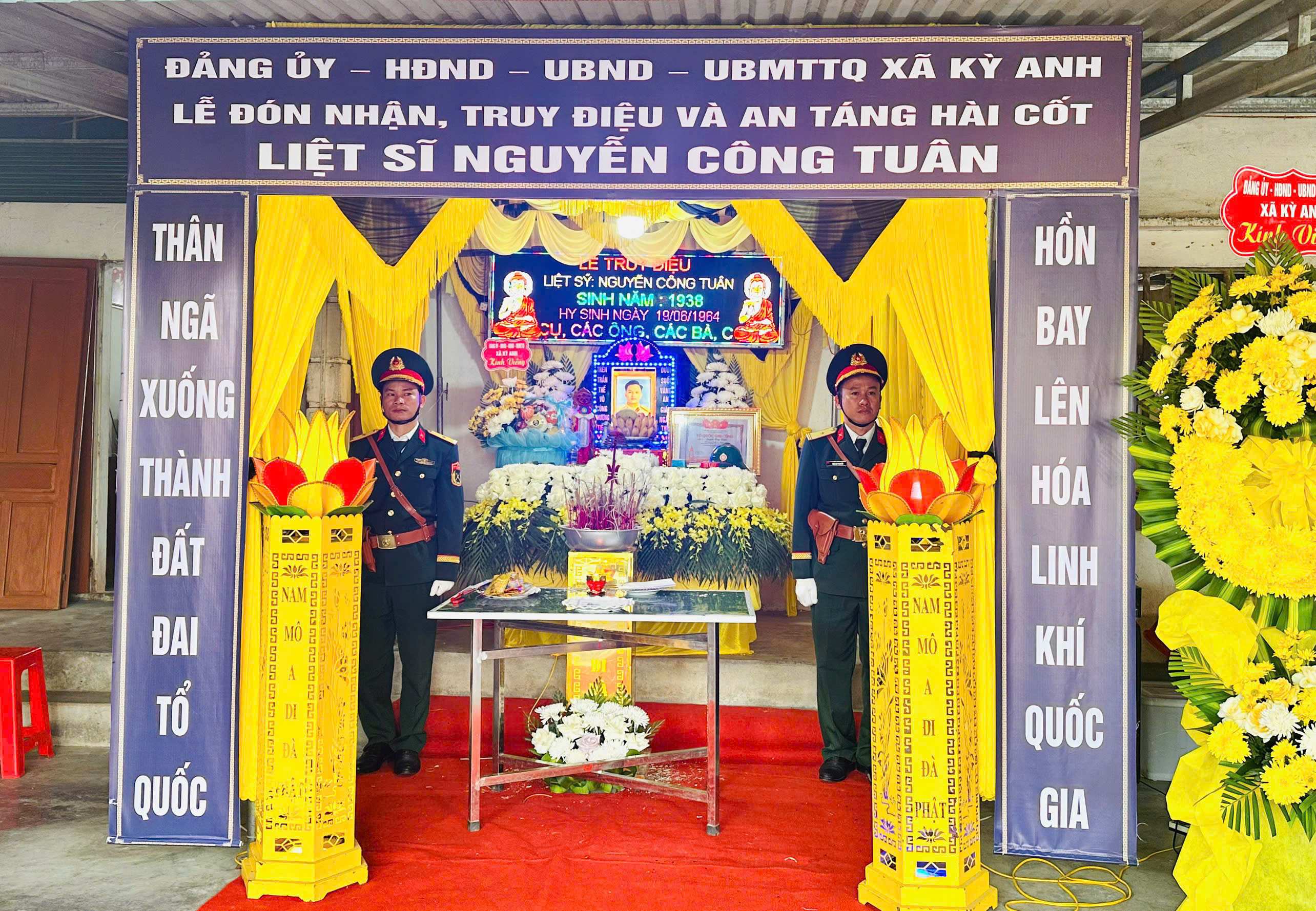  Xã Kỳ Anh tổ chức lễ đón nhận hài cốt liệt sĩ Nguyễn Công Tuân