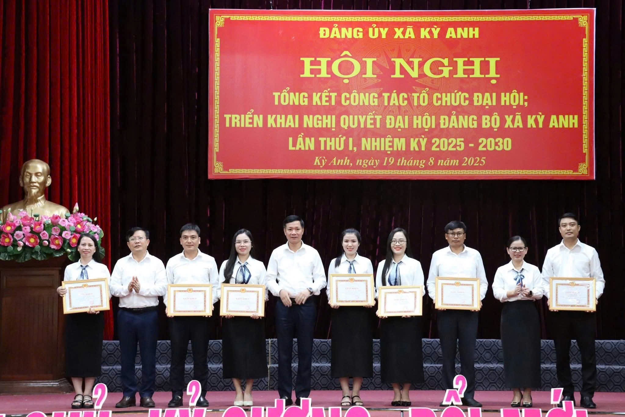 Hội nghị Tổng kết công tác tổ chức Đại hội; triển khai Nghị quyết Đại hội Đảng bộ xã Kỳ Anh lần thứ I, nhiệm kỳ 2025-2030