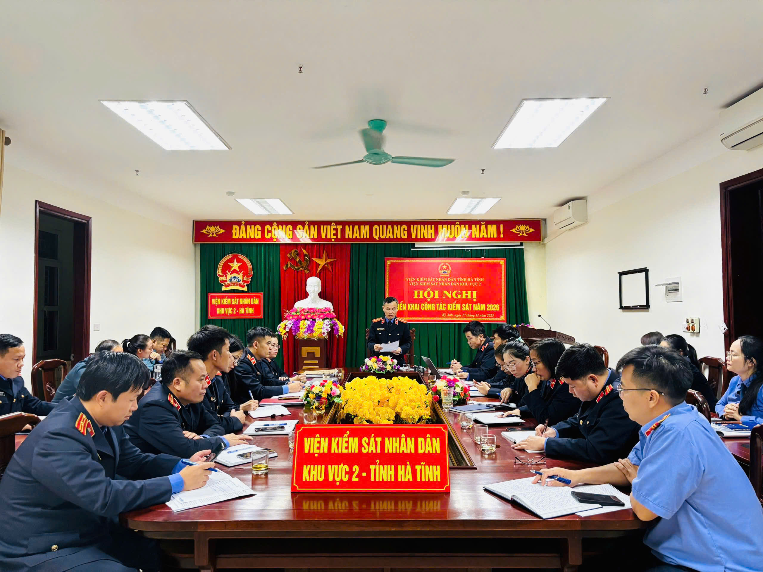 Viện kiểm sát nhân dân khu vực 2 - Hà Tĩnh tổ chức Hội nghị triển khai công tác kiểm sát năm 2026