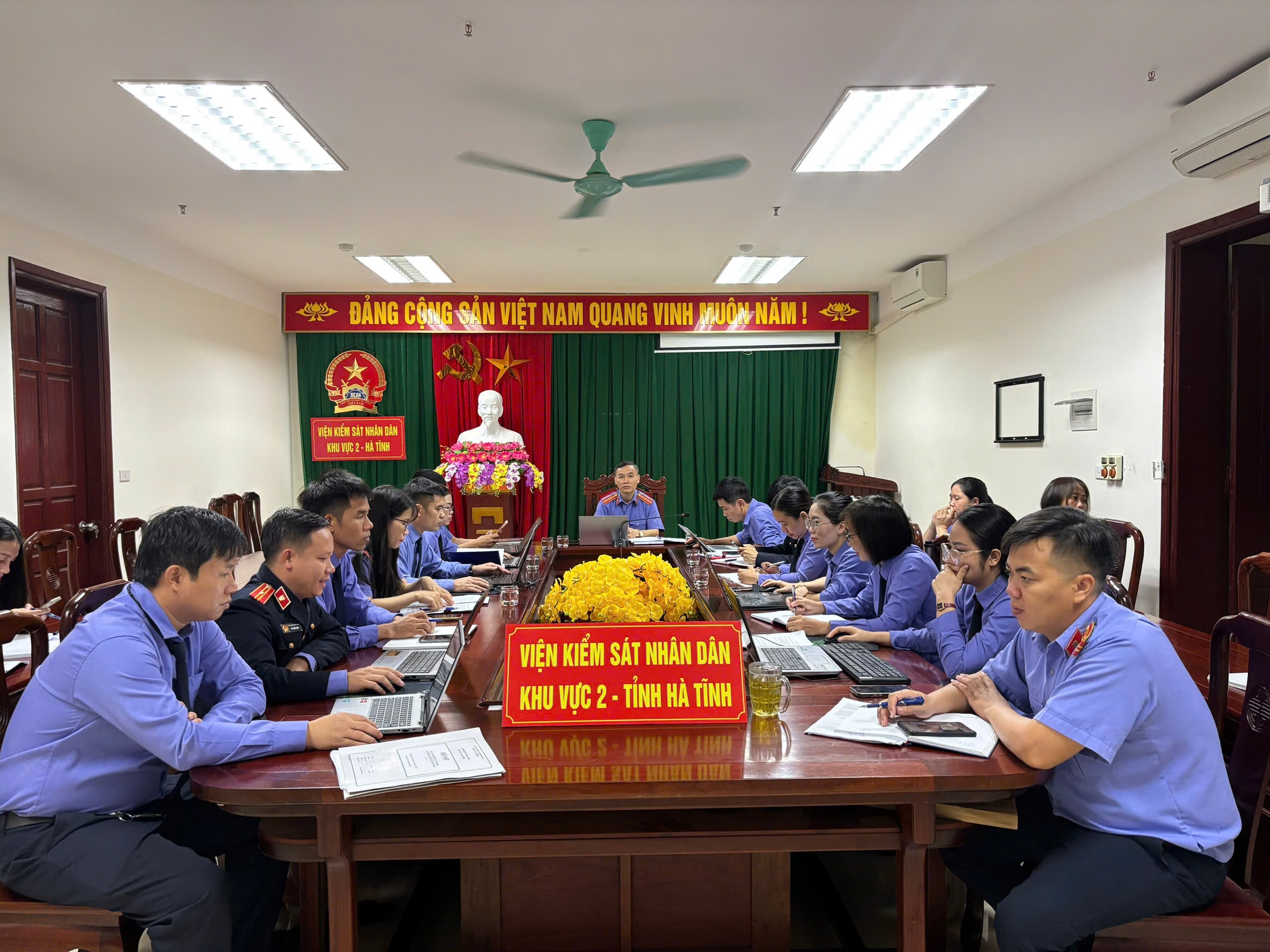 Viện kiểm sát nhân dân khu vực 2 tham gia học tập nghị quyết đại hội đảng bộ tỉnh lần thứ XX