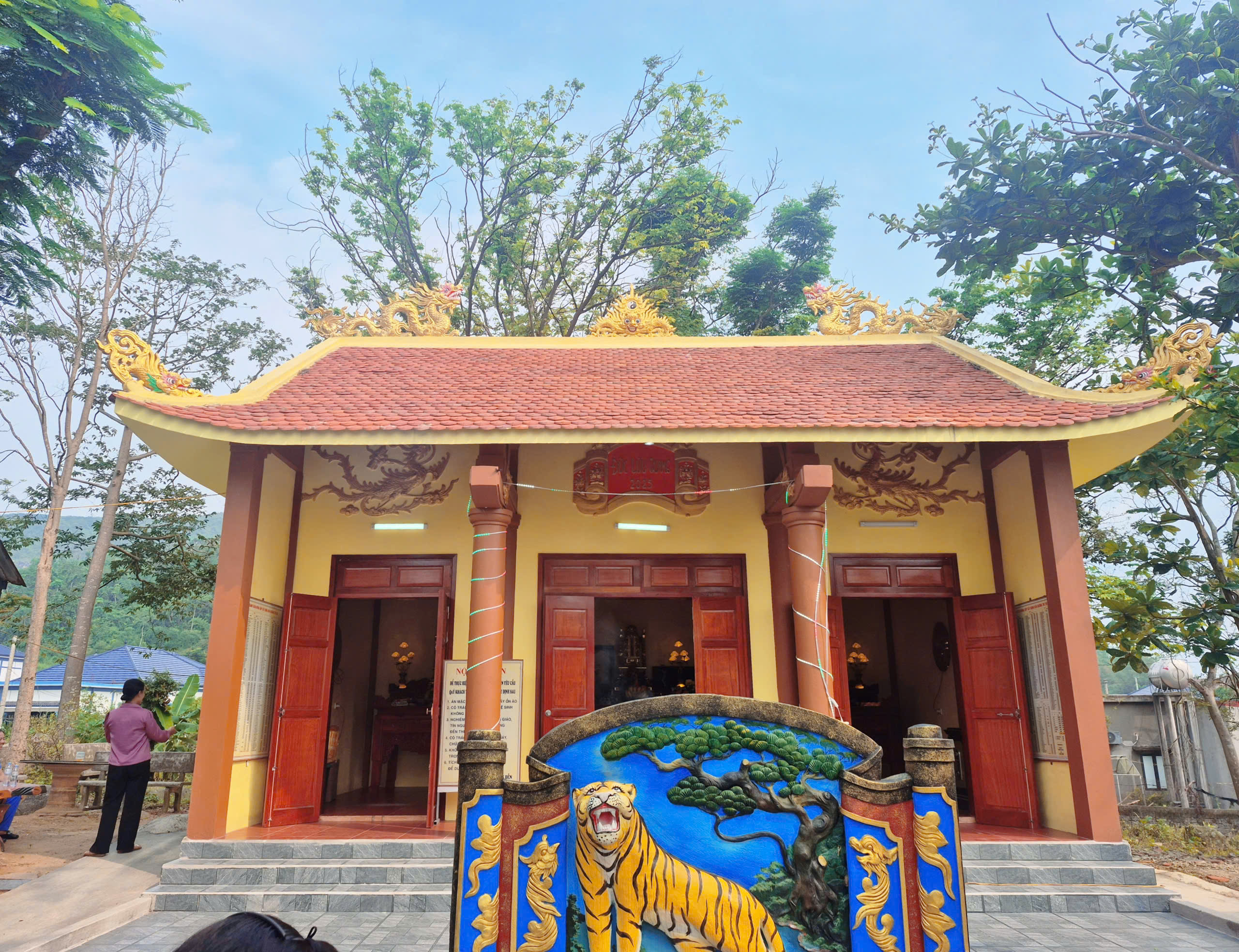 Xã Kỳ Anh thành kính dâng hương tưởng niệm Hoàng giáp Dương Trí Tri