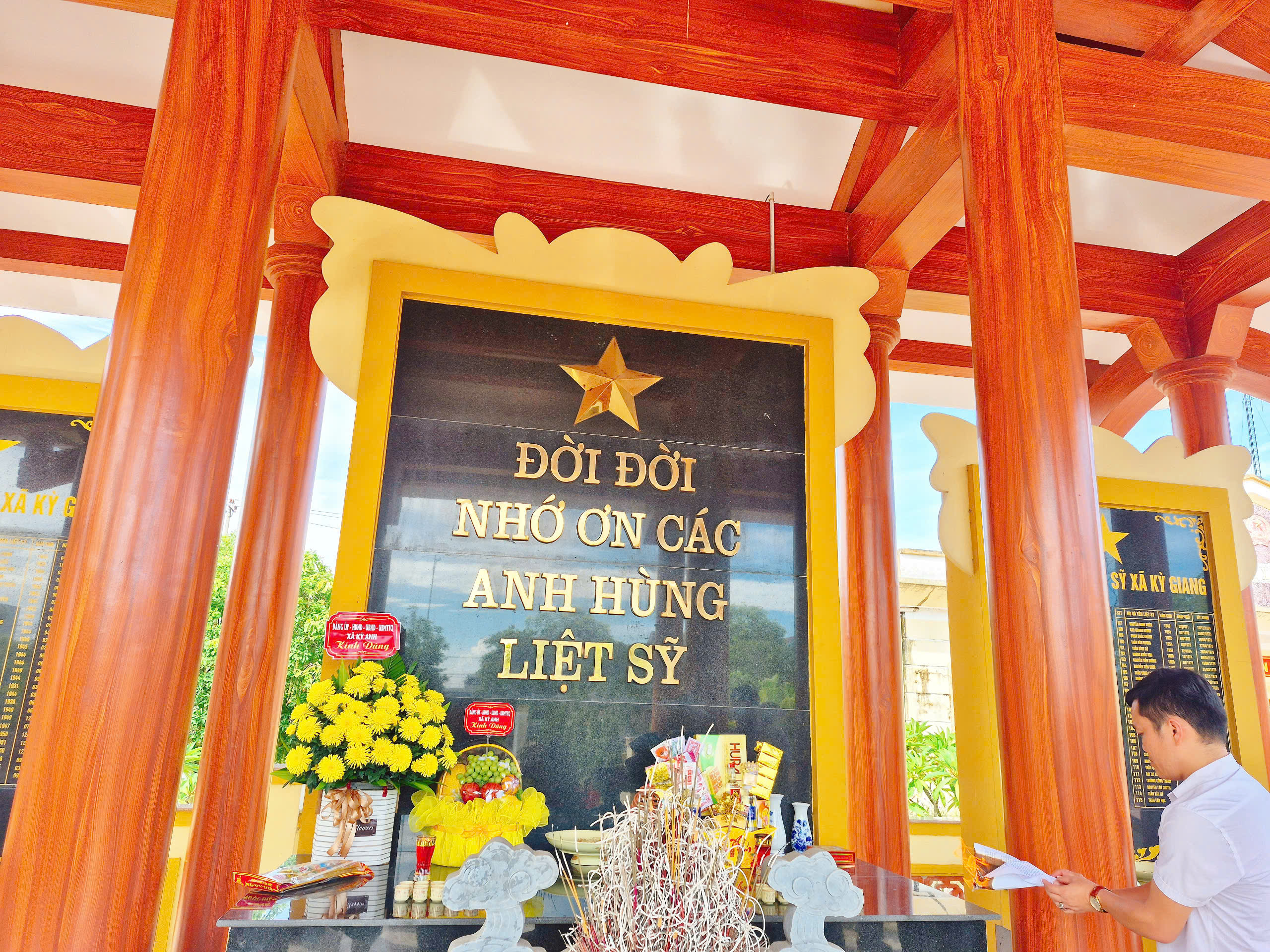 XÃ KỲ ANH SÔI NỔI CÁC HOẠT ĐỘNG TRI ÂN NHÂN KỶ NIỆM 78 NĂM NGÀY THƯƠNG BINH - LIỆT SĨ (27/7/1947 – 27/7/2025)