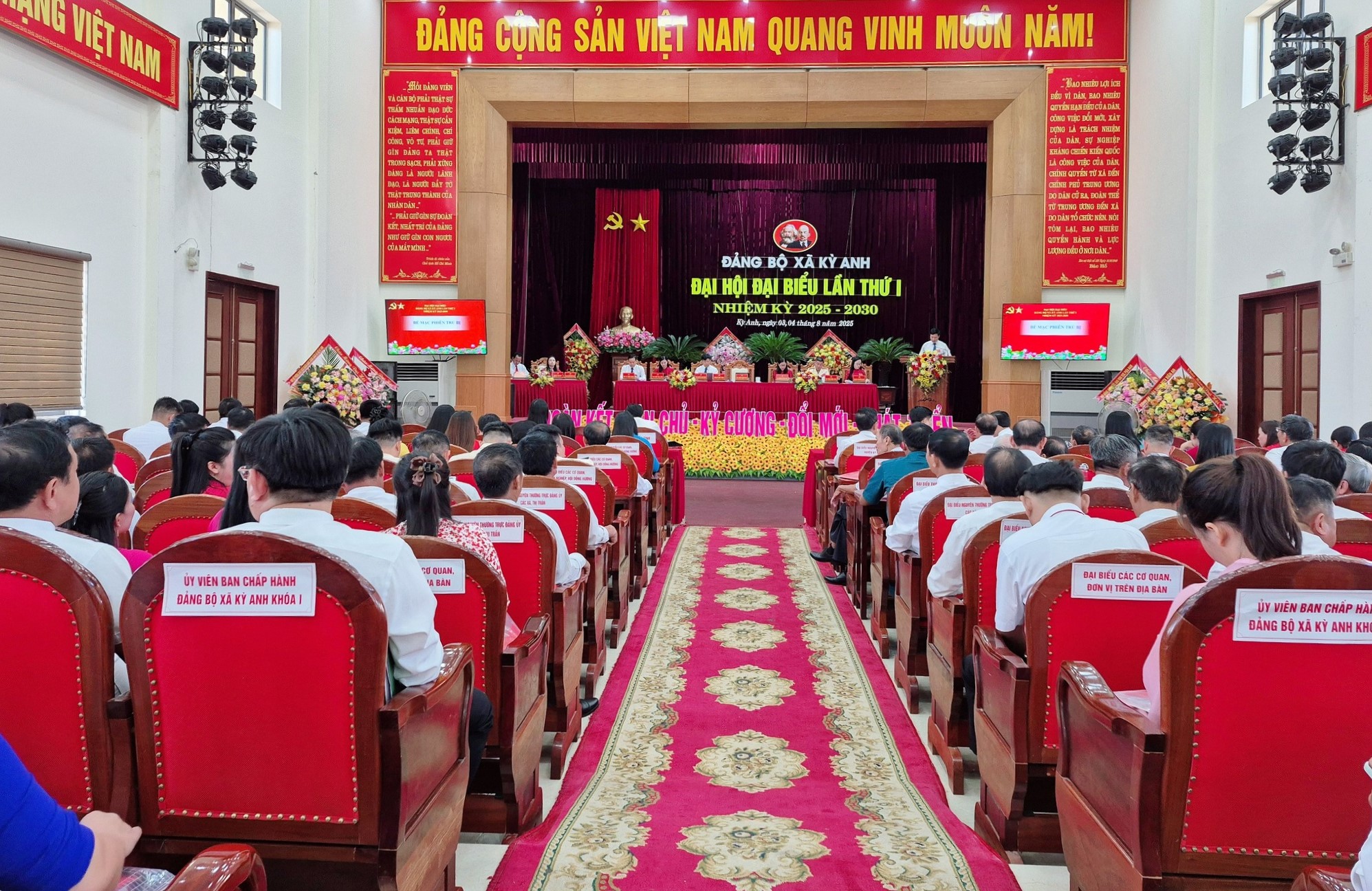 Đảng bộ xã Kỳ Anh tổ chức phiên thứ I Đại hội đại biểu lần thứ I, nhiệm kỳ 2025 – 2030