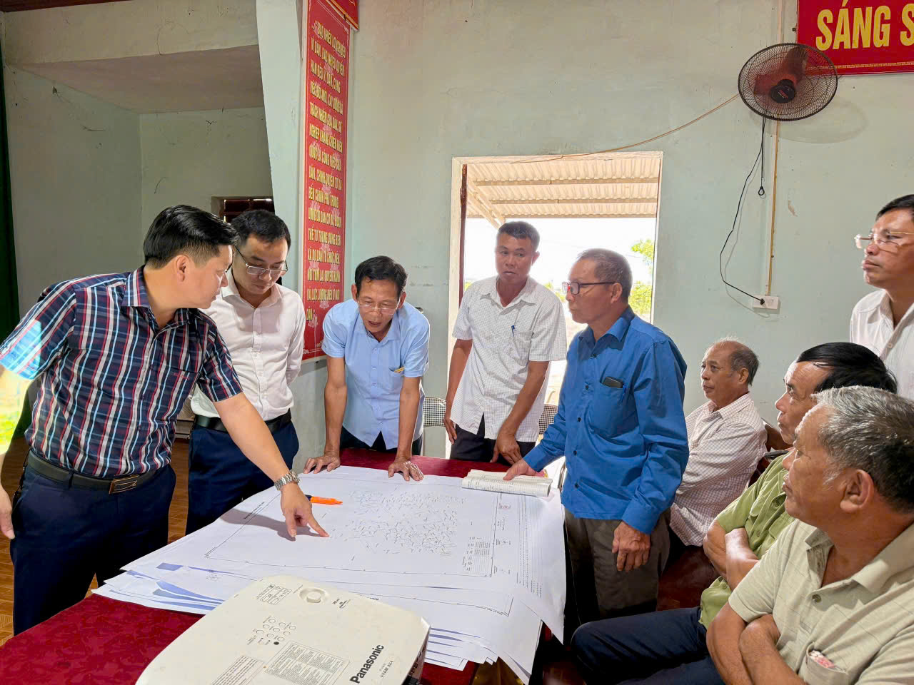 Xã Kỳ Anh triển khai rà soát thông tin, lập hồ sơ địa chính và hoàn thiện dữ liệu đất đai