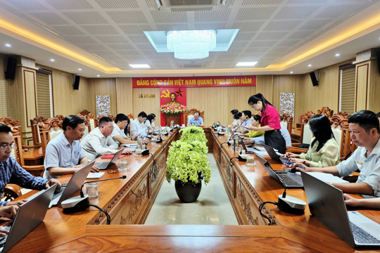 Xã Kỳ Anh tổ chức đánh giá tốc độ tăng trưởng kinh tế năm 2026 và xây dựng kịch bản tăng trưởng năm 2027.