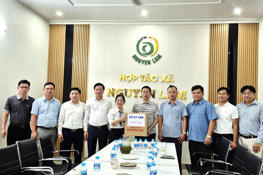 Xã Kỳ Anh đẩy mạnh trao đổi kinh nghiệm, nâng cao hiệu quả xây dựng nông thôn mới và phát triển sản phẩm OCOP