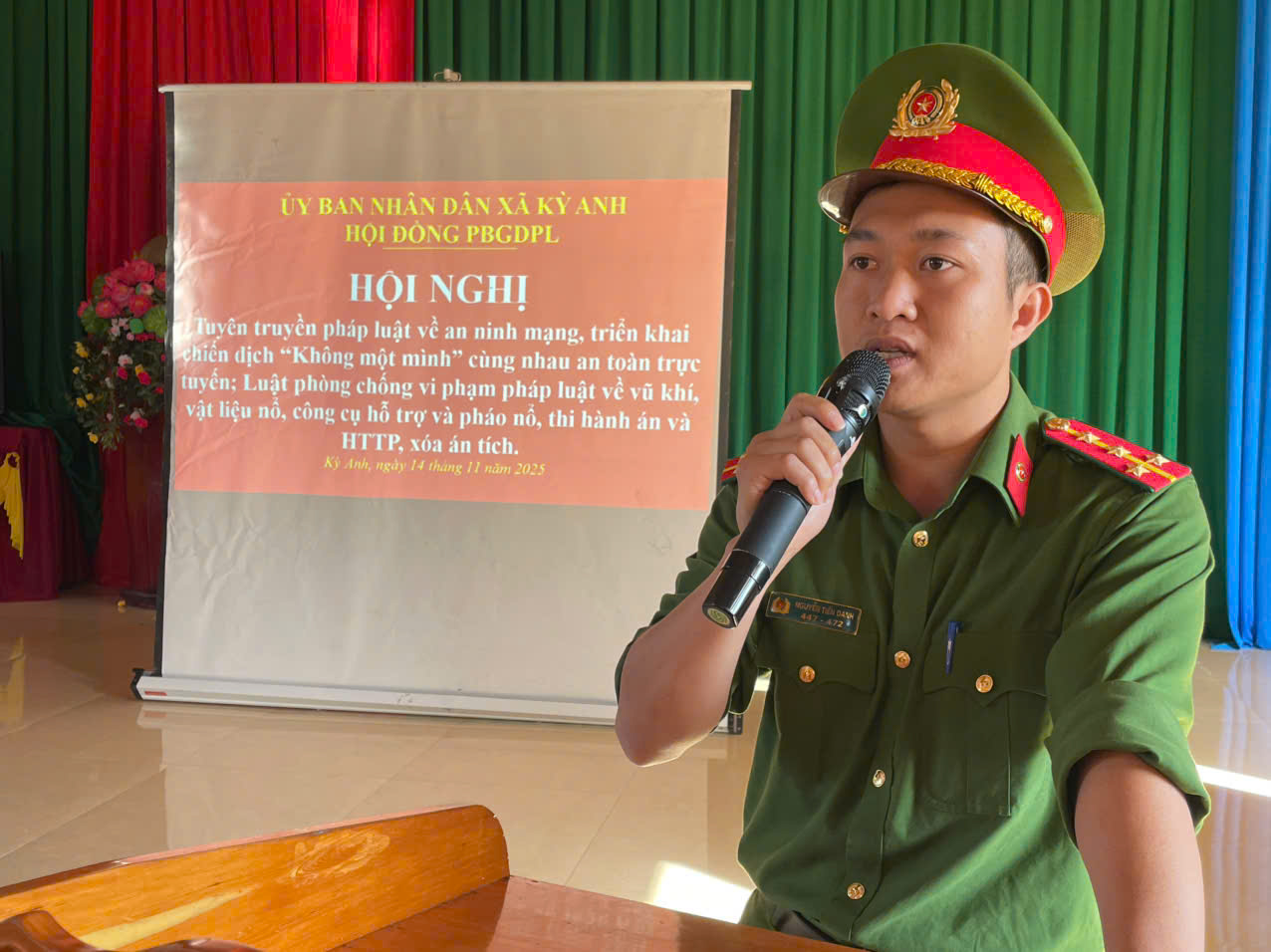 Hội đồng phổ biến giáo dục pháp luật xã Kỳ Anh tổ chức tuyên truyền tại thôn Tân Giang 