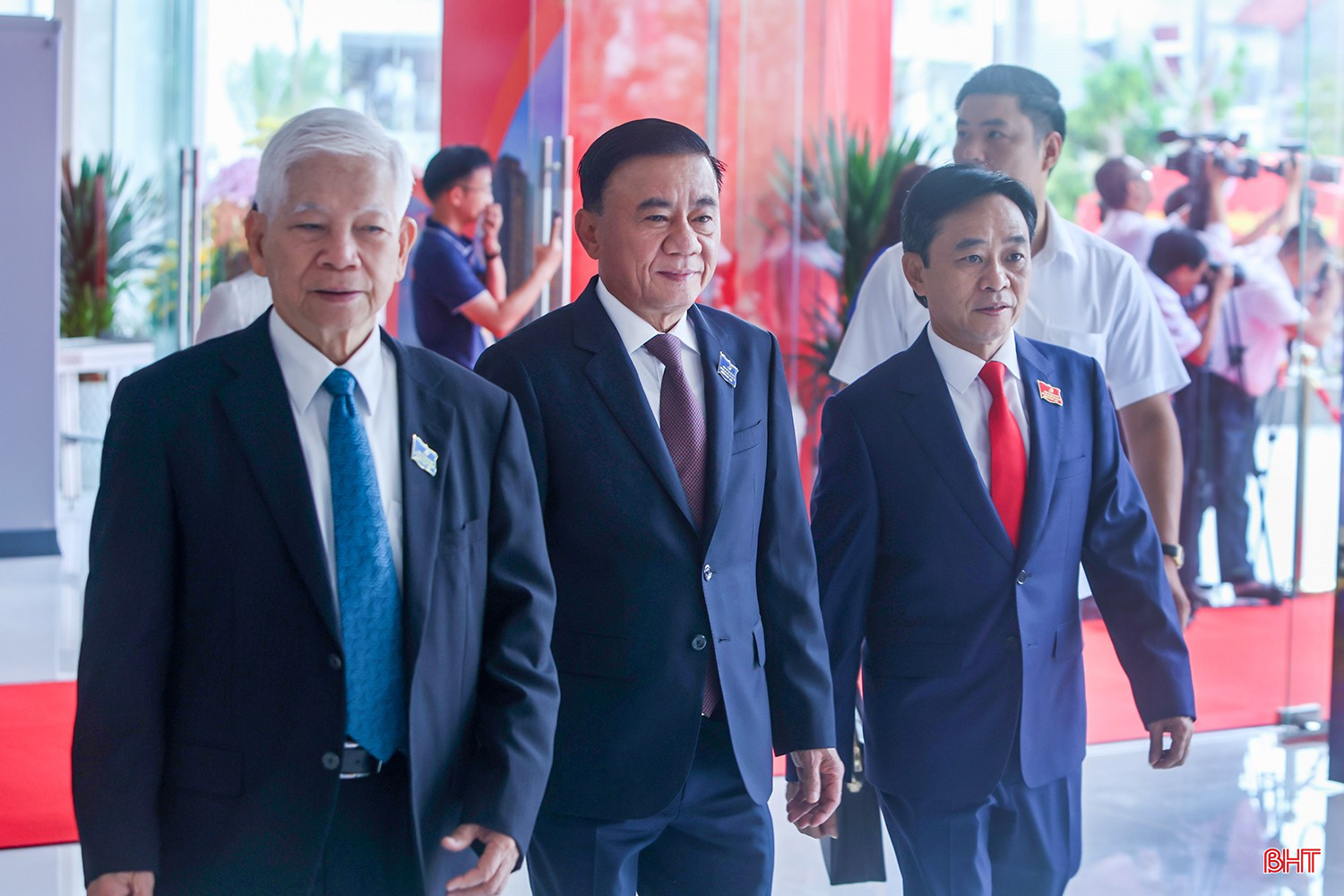 Các đồng chí lãnh đạo, nguyên lãnh đạo Đảng, Nhà nước dự Đại hội Đảng bộ Hà Tĩnh 
