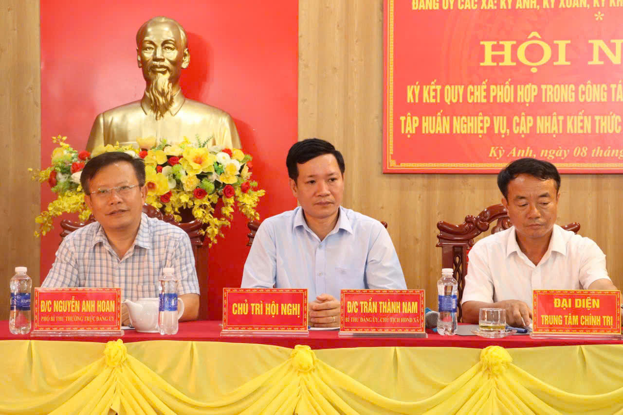 Chủ tr&igrave; Hội nghị