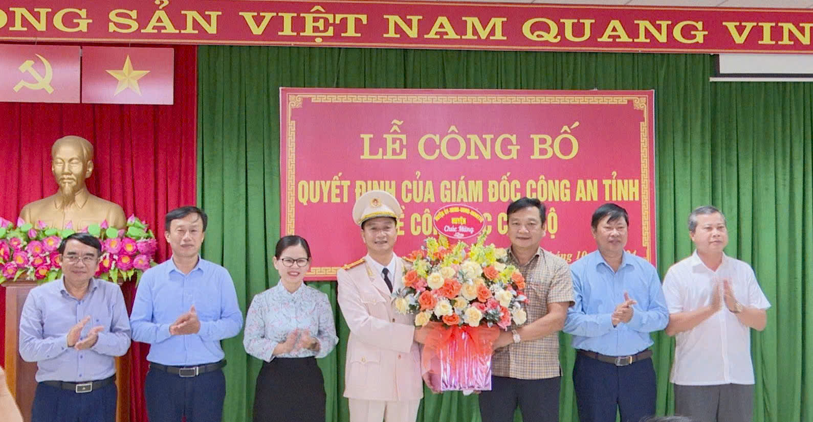 Lễ công bố Quyết định của Giám đốc Công an tỉnh về công tác cán bộ