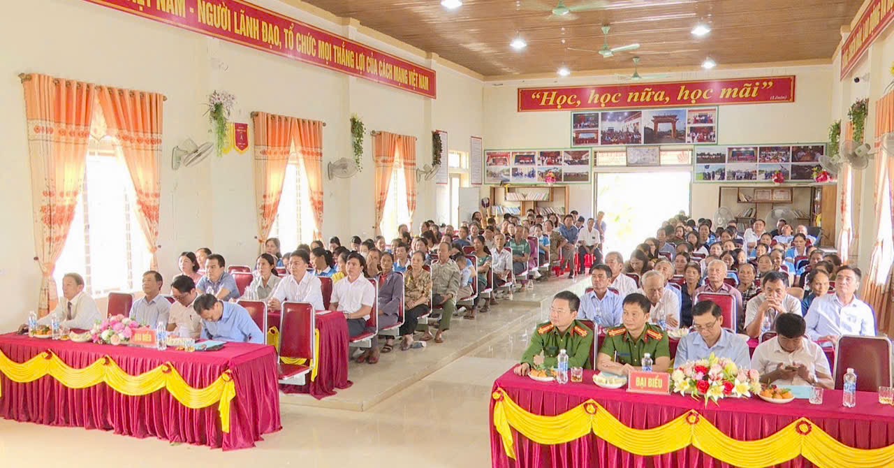 Thôn Tân Giang, xã Kỳ Giang tổ chức Ngày hội Đại đoàn kết