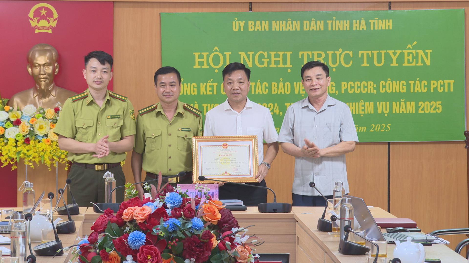 Hội nghị trực tuyến tổng kết công tác bảo vệ rừng, PCCR