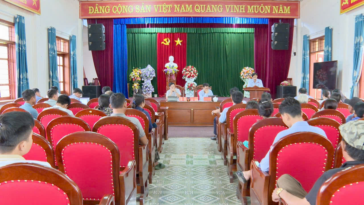 Tổ chức đối thoại với cacs hộ dân xã Kỳ Thượng kiến nghị về công tác bồi thường GPMB Dự án cấp nước khu Kinh tế Vũng Áng