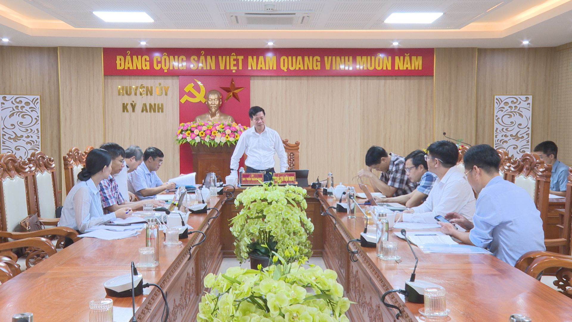 Ban Thường vụ Huyện ủy tổ chức duyệt Đại hội Đảng bộ Trung tâm Y tế nhiệm kỳ 2025 - 2030