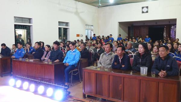 Đoàn thanh niên, đội nguyện xã Kỳ Văn tổ chức chương trình tết yêu thương