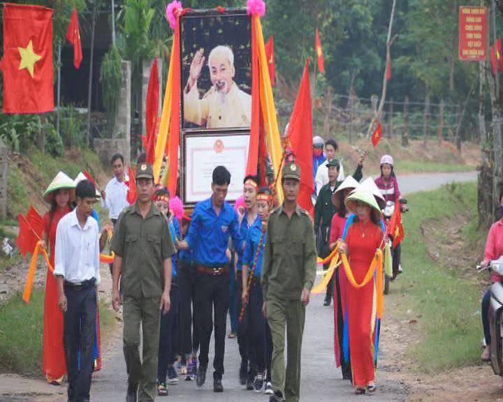 Thôn Phúc Môn- xã Kỳ Thượng ( Kỳ Anh): Đón nhận danh hiệu thôn văn hóa năm 2016.