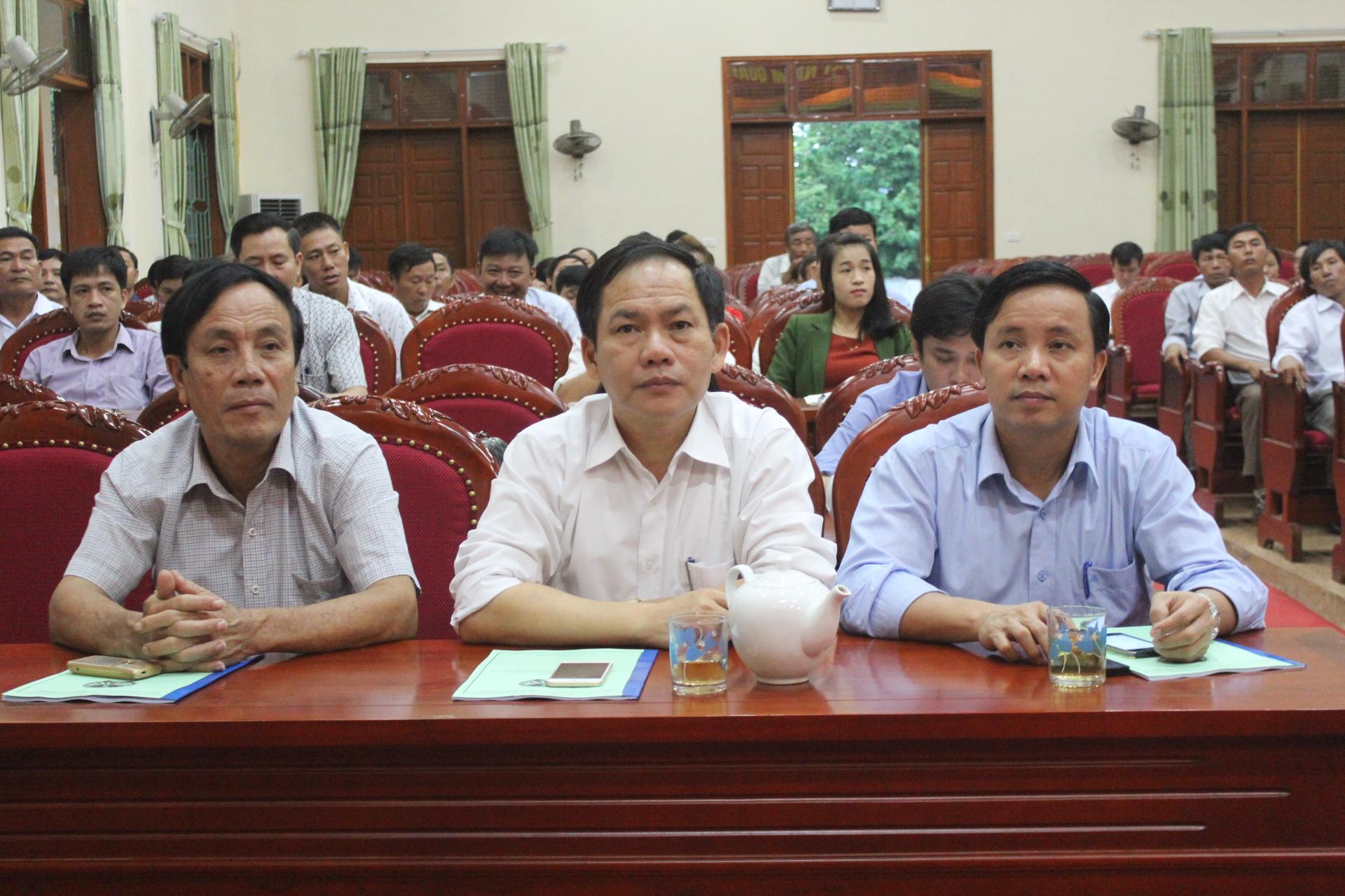 Hội Nông dân huyện Kỳ Anh: Tổng kết phong trào nông dân thi đua sản xuất, kinh doanh giỏi, đoàn kết giúp nhau làm giàu và giảm nghèo bền vững 5 năm ( 2012 – 2016).