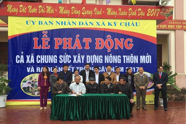 Xã Kỳ Châu ( huyện Kỳ Anh): Phát động “ Cả xã chung sức xây dựng Nông thôn mới” và ra quân tết trồng cây xuân Đinh dậu 2017.