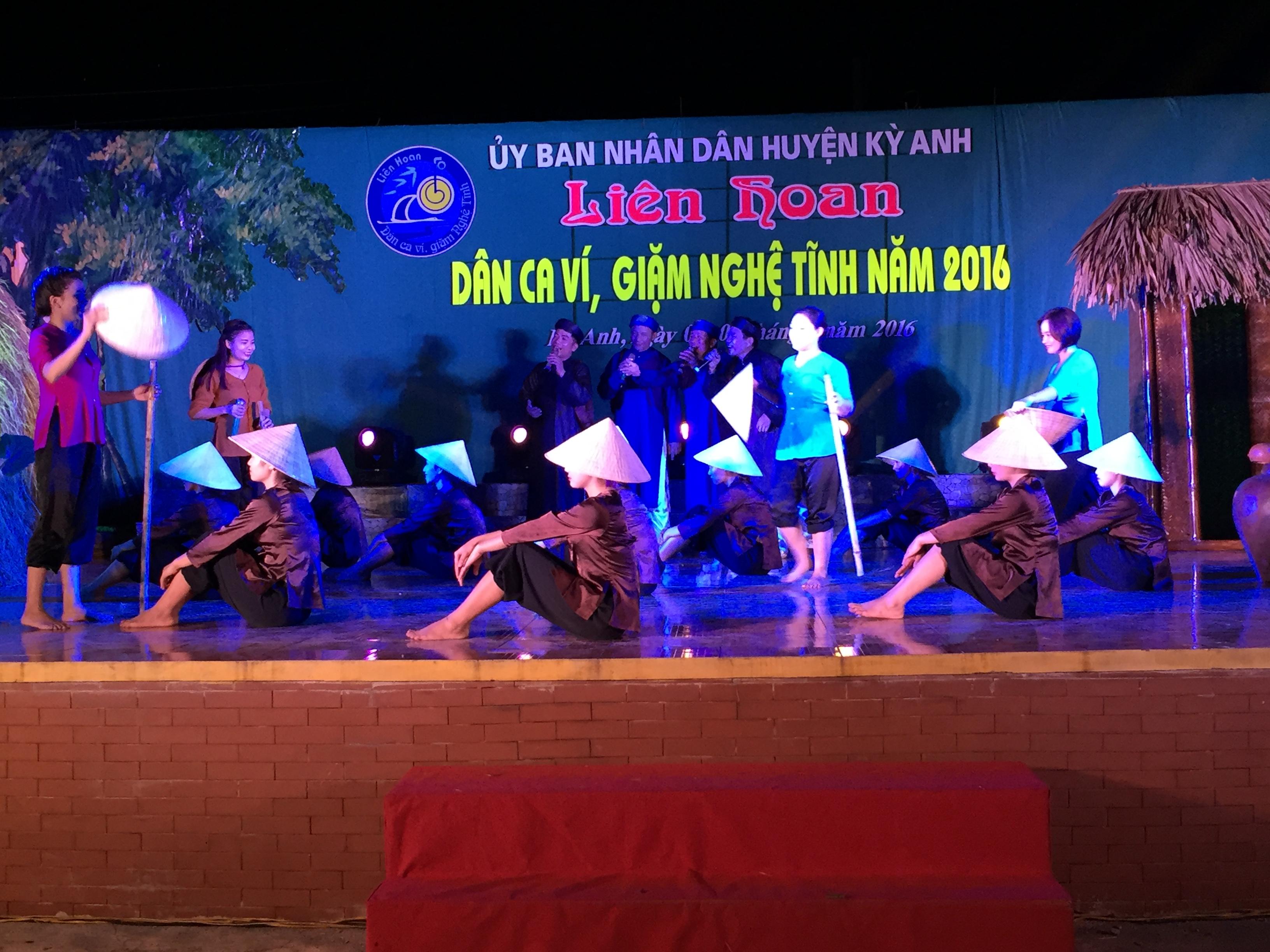 Huyện Kỳ Anh: Bế mạc và trao giải Liên hoan dân ca Ví Giặm năm 2016.