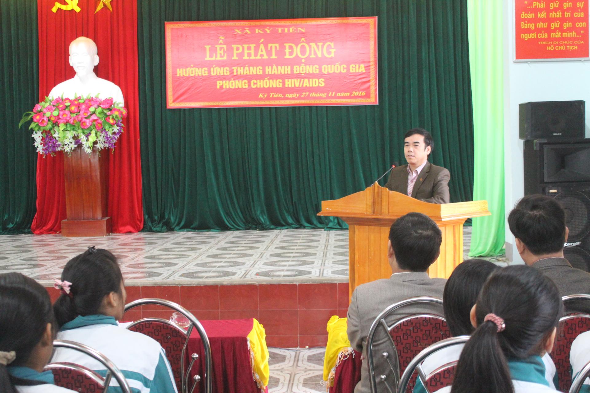 Huyện Kỳ Anh: Phát động Tháng hành động Quốc gia phòng, chống HIV/AIDS năm 2016.