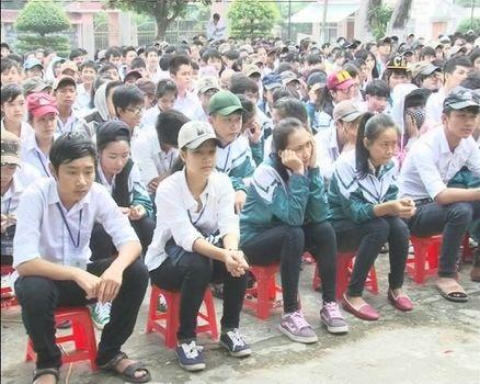 Trường THPT Kỳ Anh: Tổ chức diễn đàn con đường cách mạng thanh niên Việt Nam thời kỳ mới.