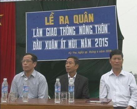 Kỳ Thư ra quân làm giao thông nông thôn đầu xuân