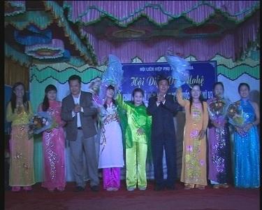 Hội Phụ Nữ Kỳ Hoa: Liên hoan văn nghệ kỷ niệm ngày Quốc tế Phụ nữ 8/3.