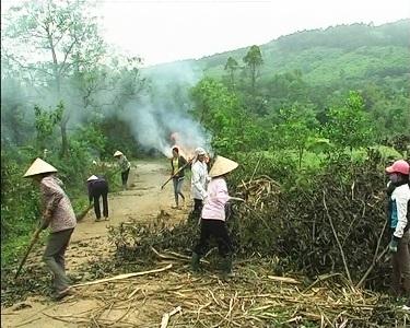 MTTQ Xã Kỳ Trung với phong trào vận động nhân dân hiến đất mở đường làm giao thông nông thôn