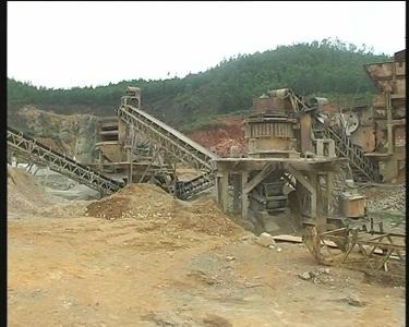 Đoàn kiểm tra ATVSLĐ-PCCN tỉnh: Kiểm tra công tác an toàn vệ sinh lao động- phòng chống cháy nổ ở Kỳ Anh.