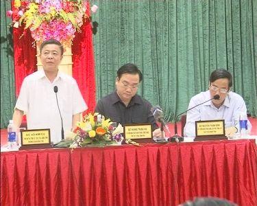 Phó thủ tưởng Hoàng Trung Hải làm việc với lãnh đạo tỉnh, huyện và Tập đoàn Formosa về để giải quyết vụ việc đáng tiếc xẩy ra vào ngày 14 tháng 5