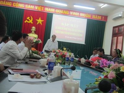 Lãnh đạo huyện gặp mặt cán bộ nghỉ hưu