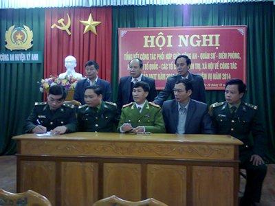 Công an huyện: Lễ ký kết phối hợp đảm bảo an ninh chính trị, trật tự ATXH năm 2014.