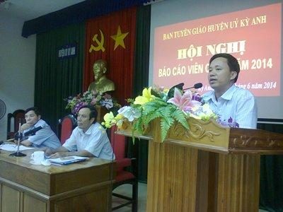 Ban tuyên giáo huyện uỷ: Hội nghị báo cáo viên quí 2/2014.