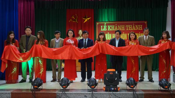 Lễ cắt băng khánh thành Nhà văn hoá thôn Tiến Thành, xã Kỳ Khang