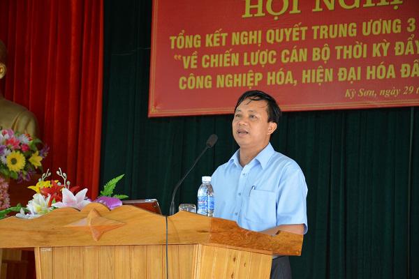 Đảng bộ xã Kỳ Sơn: Tổng kết Nghị quyết TW 3 ( khóa VIII) “ Về chiến lược cán bộ thời kỳ đẩy mạnh công nghiệp hóa, hiện đại hóa đất nước”.