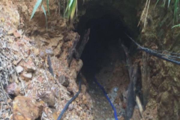 Phòng Cảnh sát Môi trường Công an Hà Tĩnh: Bắt 14 đối tượng dựng lán, đào hầm khai thác vàng ở đồi Mọng Còong, xã Kỳ Sơn