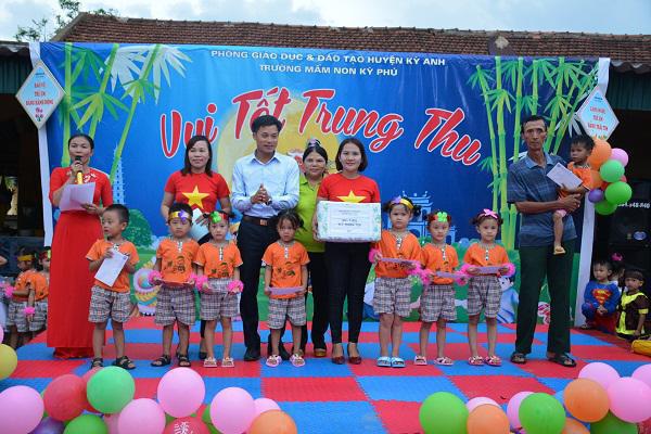 Trường Mầm non Kỳ Phú:  Tổ chức chương trình “ Vui tết Trung thu”