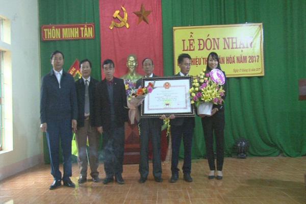 Thôn  Minh Tân, xã Kỳ Hợp: Đón nhận danh hiệu thôn văn hóa năm 2017.