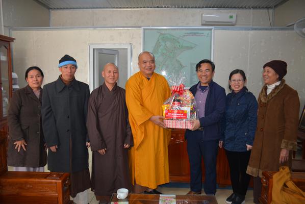 Ban Trị sự Phật giáo huyện Kỳ Anh: Chúc Tết lãnh đạo các  đồng chí lãnh đạo huyện.