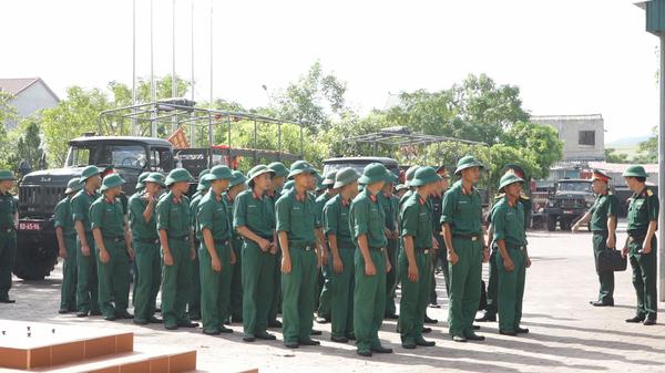 Lữ đoàn 283 Quân khu 4. Hành quân dã ngoại làm công tác Dân vận tại xã Kỳ Phú