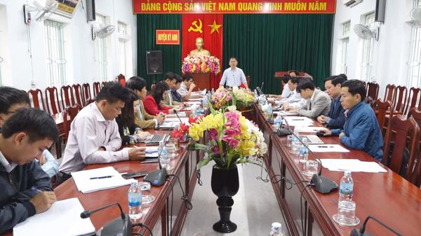 Ban Thường vụ Huyện ủy họp thường kỳ tháng 3.