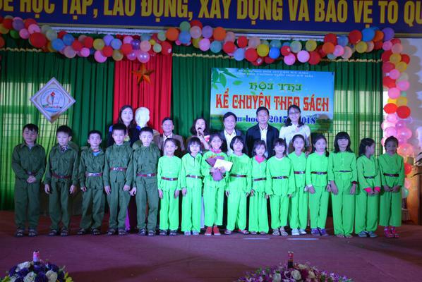 [Photo]:Trường Tiểu học Kỳ Hải tổ chức Hội thi “Kể chuyện theo sách”.