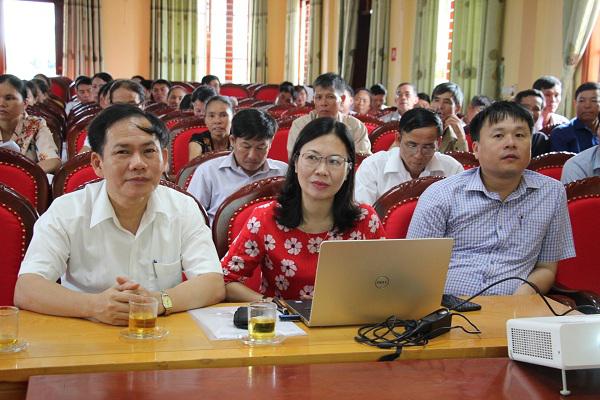 Hội Nông dân huyện Kỳ Anh: Hội nghị tuyên truyền đối thoại chính sách BHXH, BHYT tập huấn ATGT năm 2018.