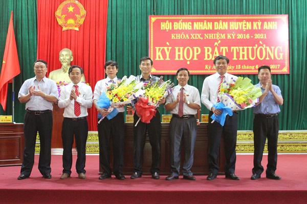 Hội đồng Nhân dân huyện Kỳ Anh: Tổ chức kỳ họp bất thường, Hội đồng Nhân dân khóa XIX, nhiệm kỳ 2016- 2021.