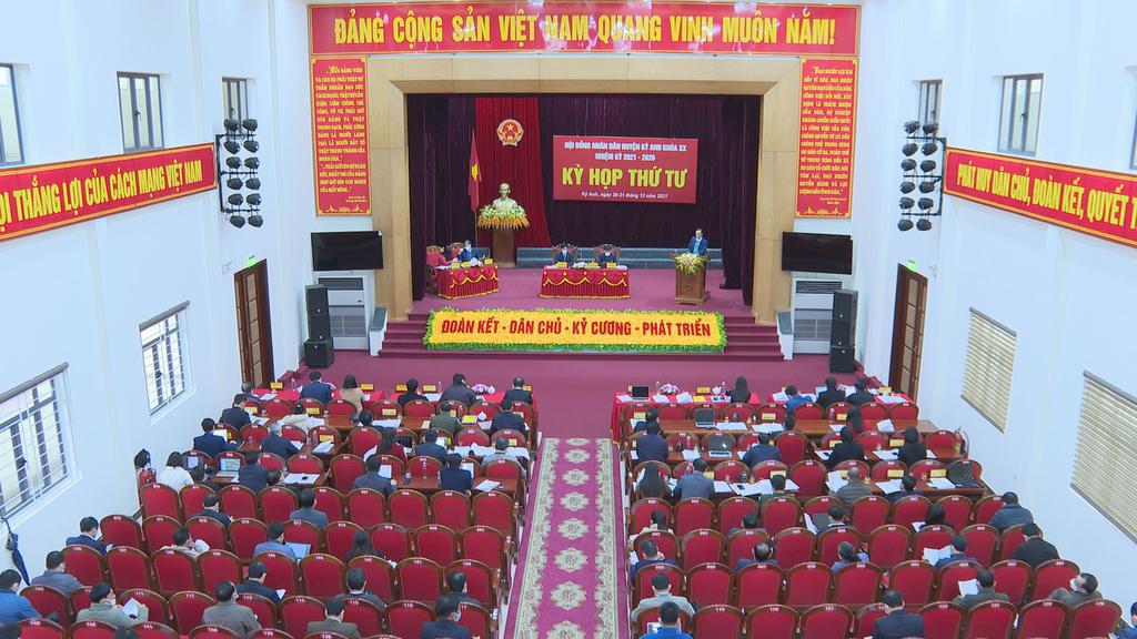Phiên chất vấn và trả lời chất vấn làm rõ nhiều vấn đề đang được Nhân dân quan tâm tại Kỳ họp thứ 4, HĐND huyện khóa XX