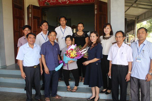 Nữ sinh khuyết tật ở Kỳ Hải trúng tuyển ĐH Y dược Huế